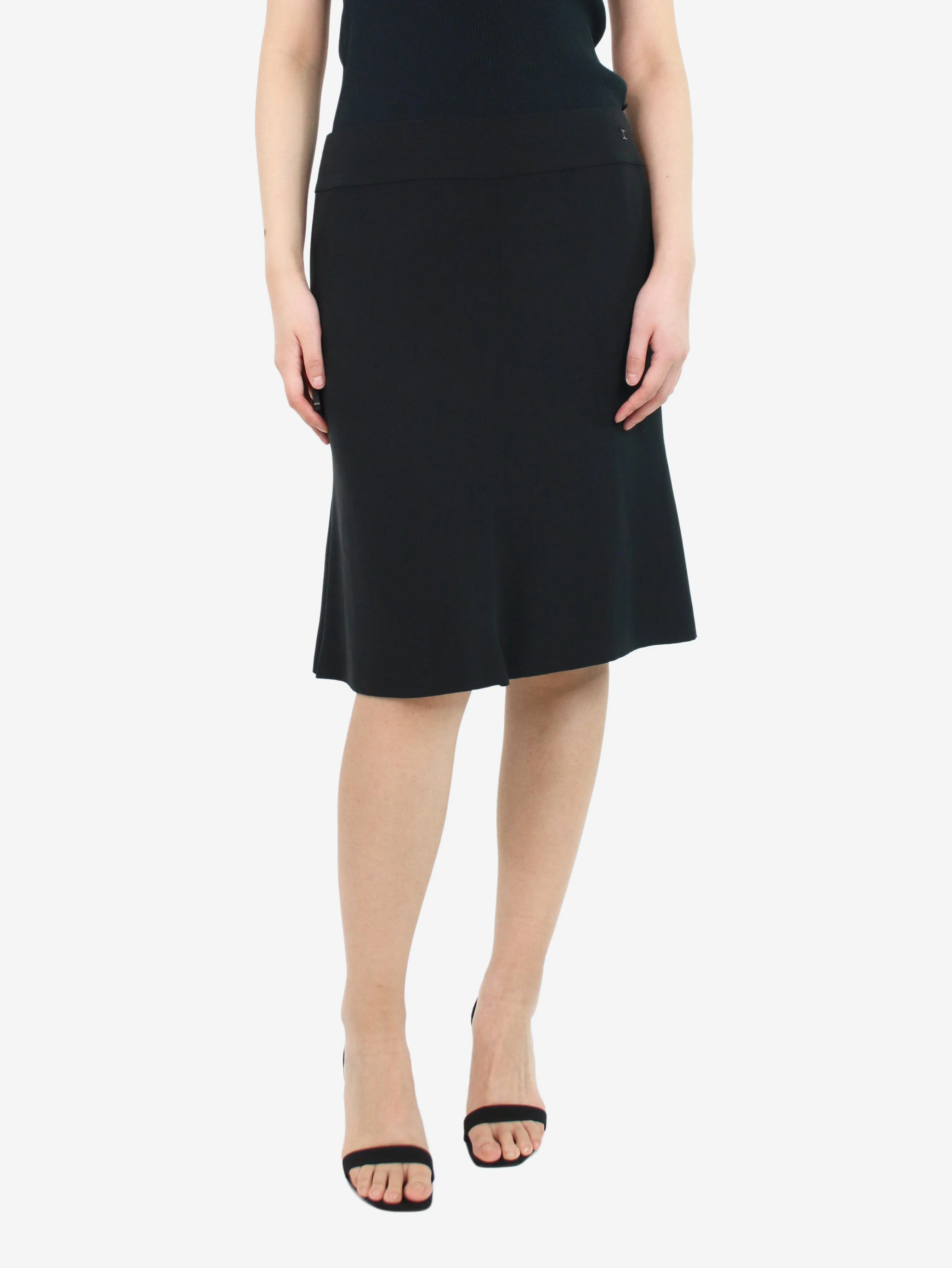 Chanel Black knee lenght silk skirt - size UK 14