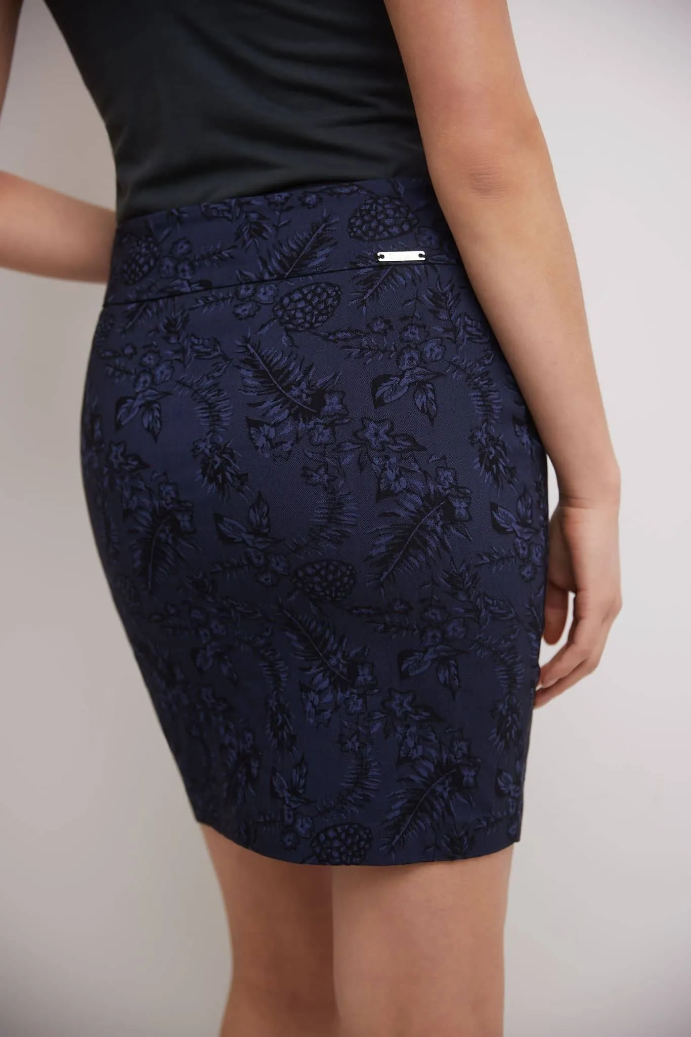 Classic 19” Above the Knee Pencil Skirt