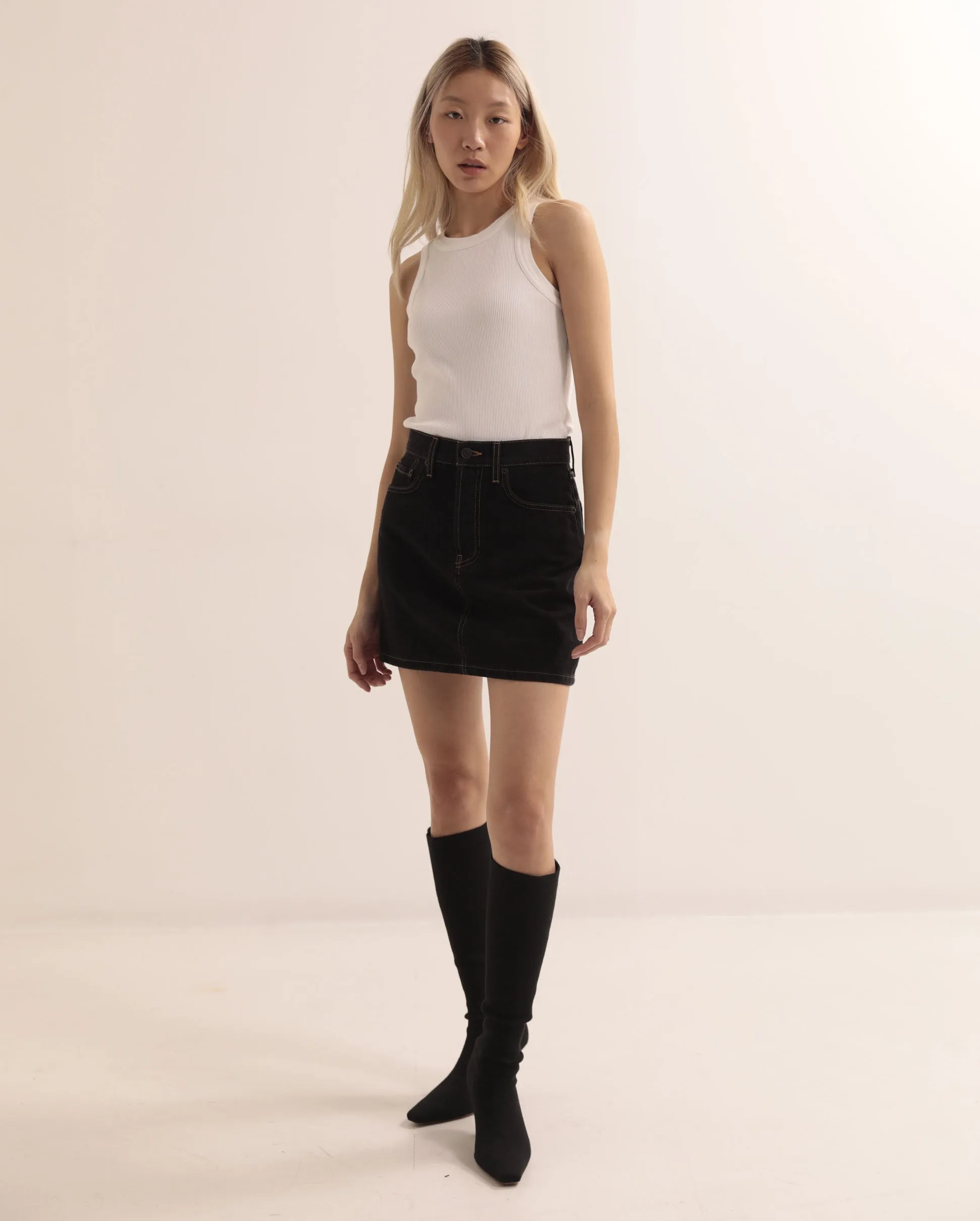 DENIM MINI SKIRT / BLACK