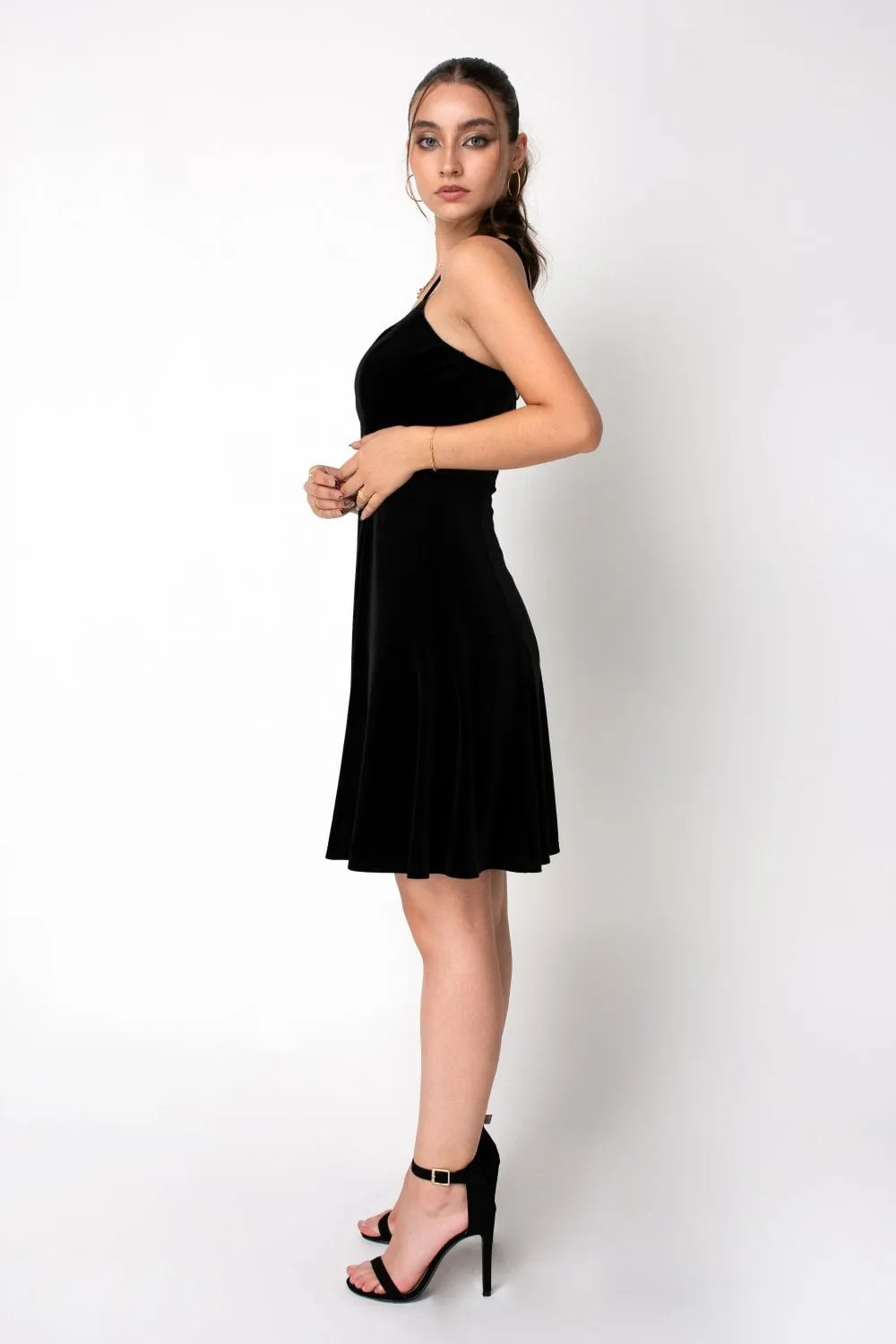 Double Second Black Sweetheart Neck Velvet Skater Dress