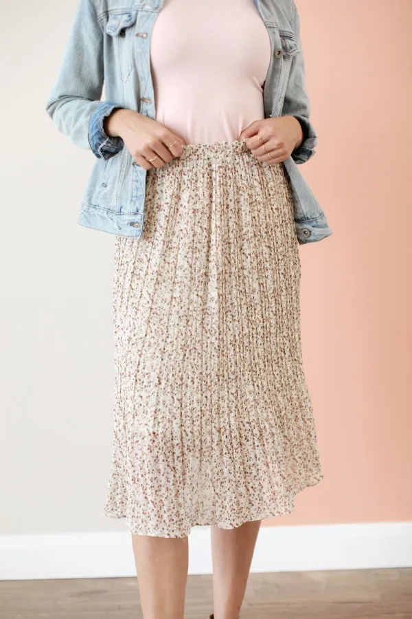 Floral Flare Skirt in Ivory