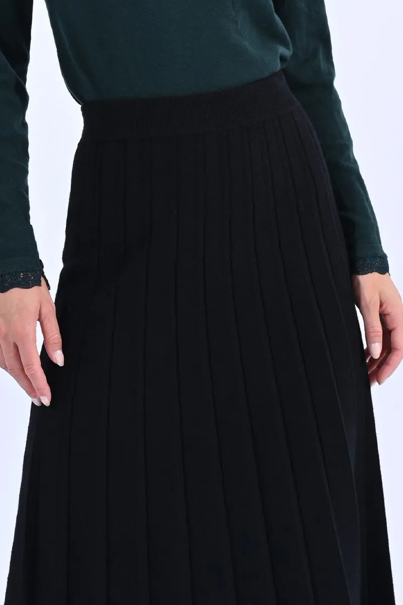 Knitted Pleated Midi Skirt