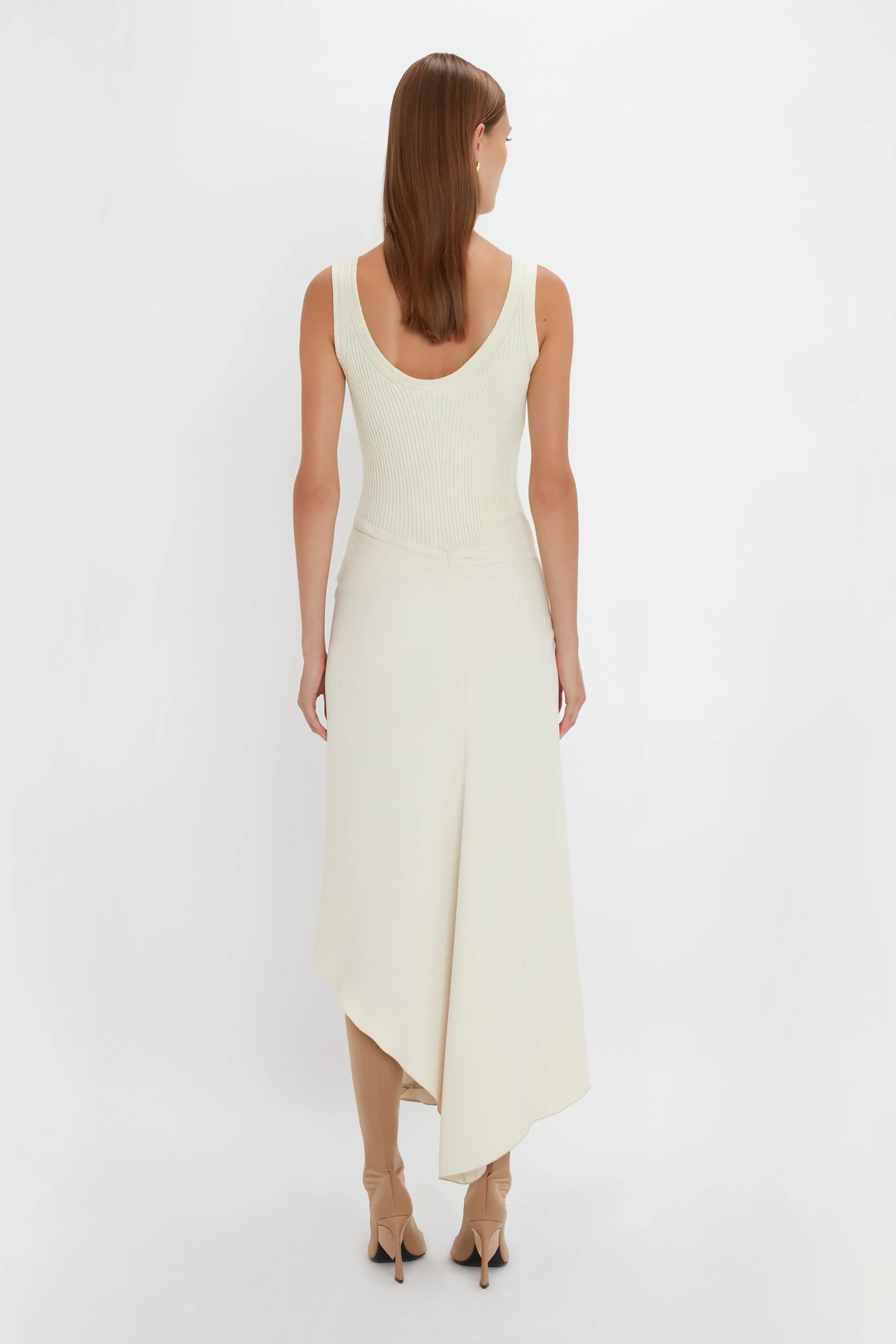 Sleeveless Tie Detail Dress In Cream