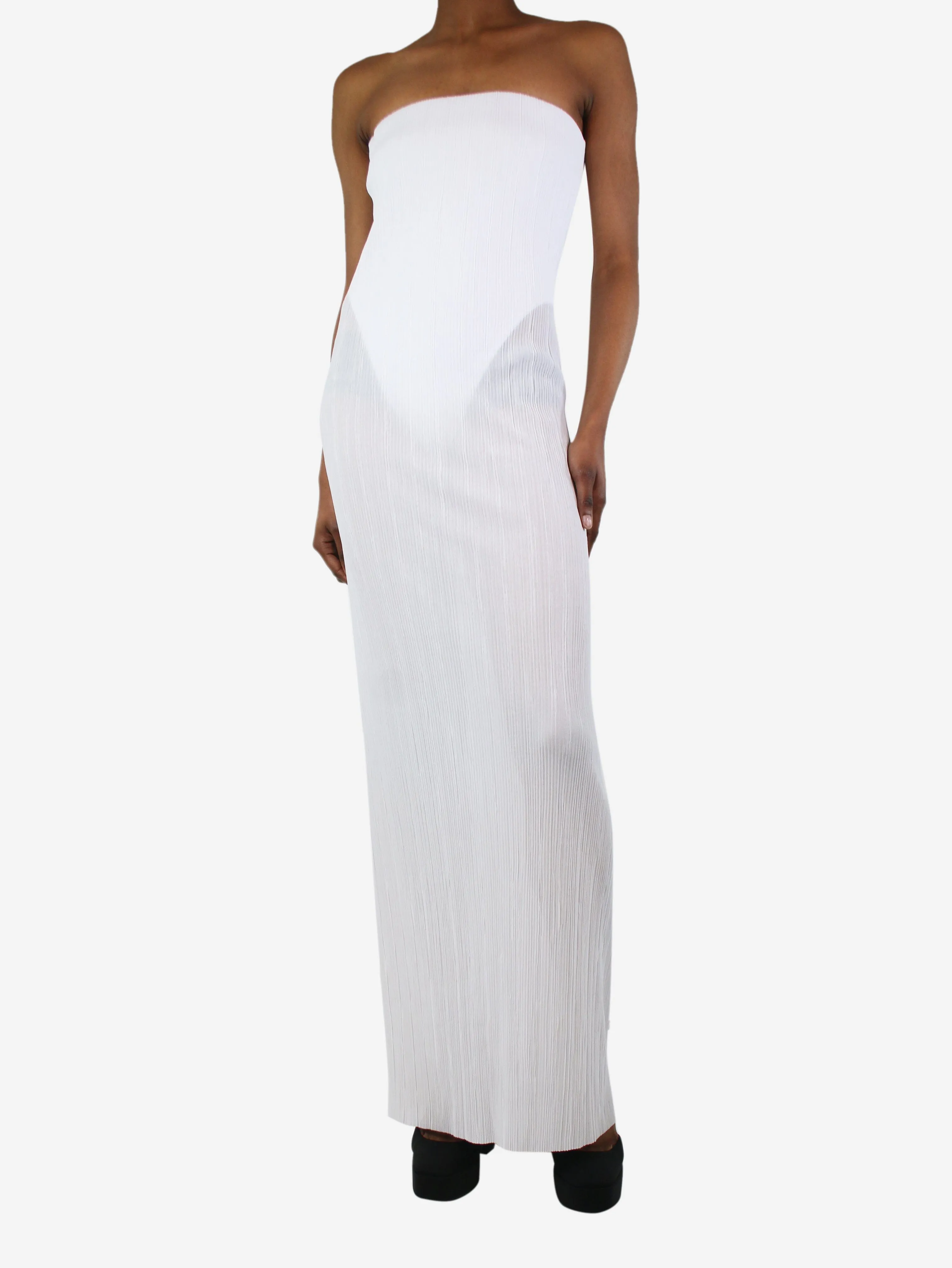 White pleated maxi dress - size UK 8